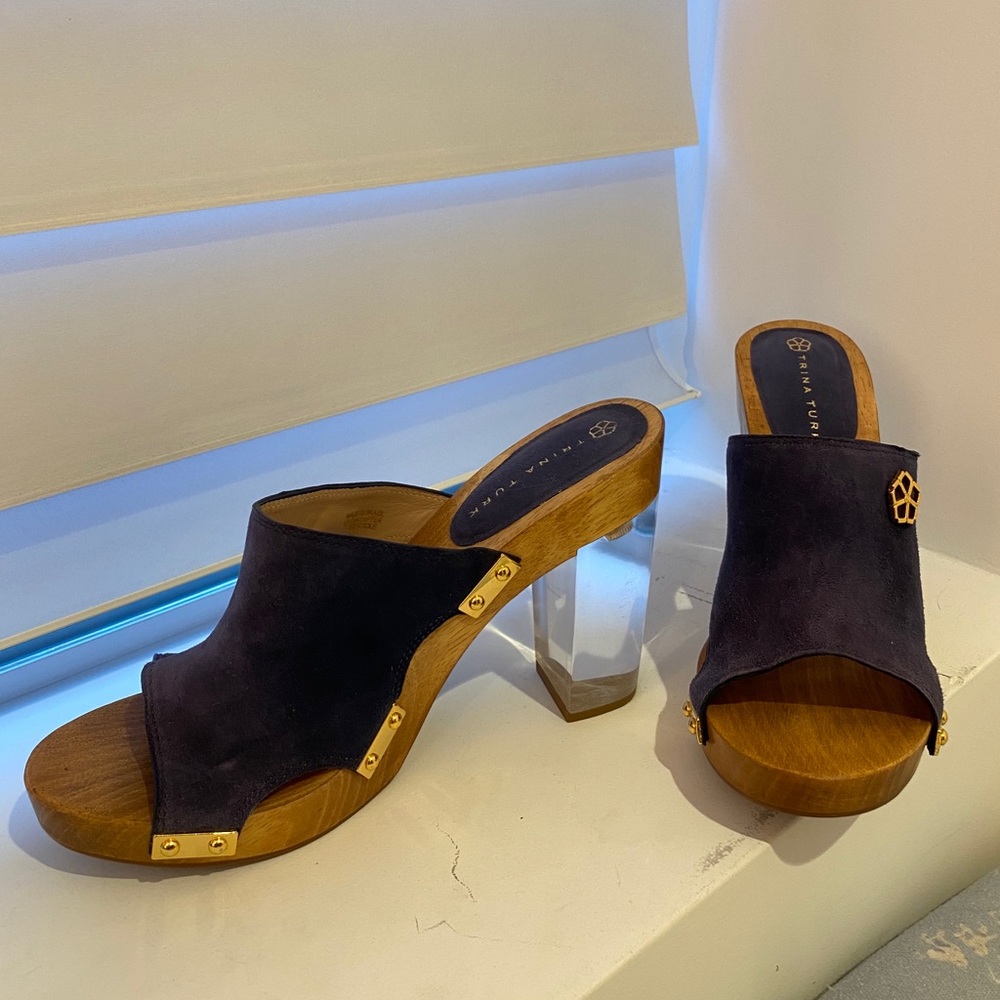 Trina Turk Navy Heels